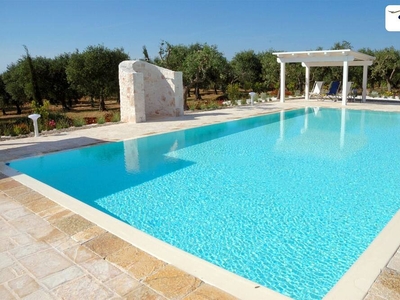 Residence Trullo Sistino 2 with pool and wifi