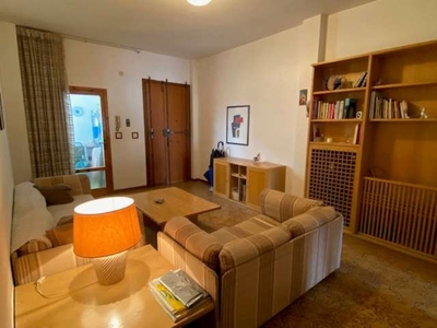 Appartamento in Via Tirso 21, Prato, 5 locali, 1 bagno, garage, 110 m²