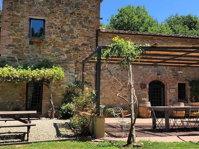 Casale Toscano in Vendita a Montaione