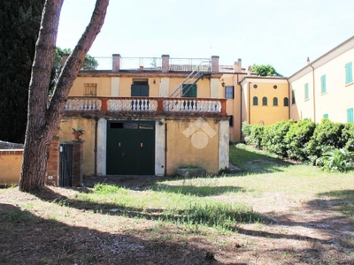 Villa in vendita a Longiano