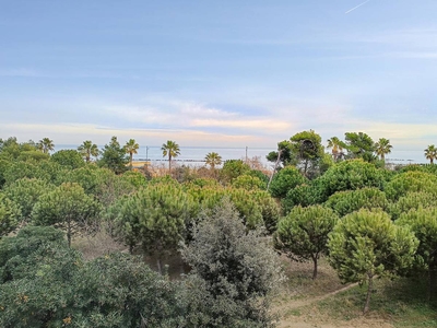 Appartamento con vista mare con AC, parcheggio, cucina e internet