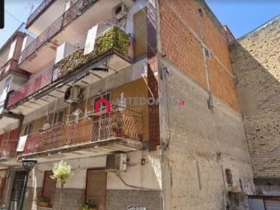 Appartamento in Vendita a Napoli, 104'238€, 110 m²