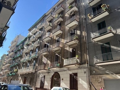 Appartamento in vendita a Taranto, via Giusti, 14 - Taranto, TA