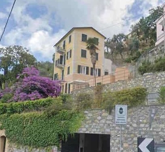 Appartamento in Via Aurelia - Camogli