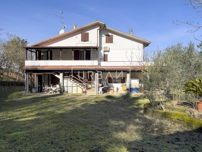 Casa Bi - Trifamiliare in Vendita a Castrocaro Terme e Terra del Sole