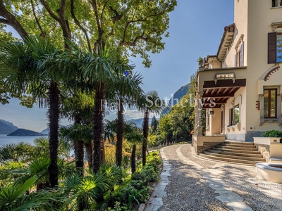 Casa in vendita in Como, Italia