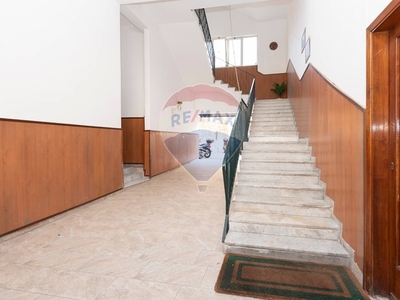 Quadrilocale in Vendita a Catania, zona Centro Storico, 75'000€, 99 m²