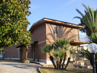 Villa di 256 mq in vendita - Ispani