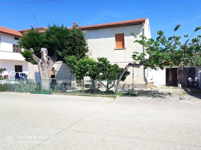 Casa singola in vendita a Scerni Chieti