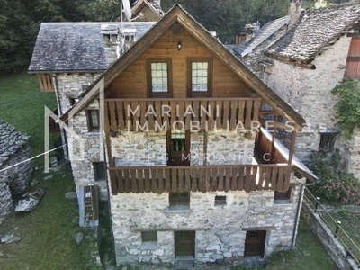 villa in vendita a Bannio Anzino