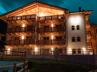 Appartamento di lusso di 110 m² Strèda de Ciampac, Canazei, Provincia di Trento, Trentino - Alto Adige