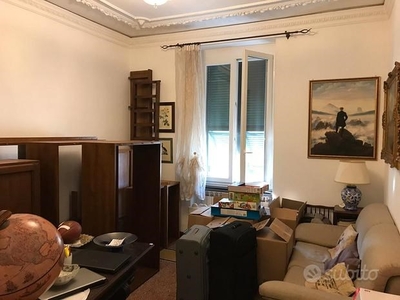 Appartamento in Affitto a Genova, zona castelletto, 760€, 130 m²
