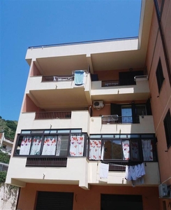 Appartamento in affitto a Messina Camaro