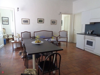 Appartamento in Affitto in a Ventimiglia