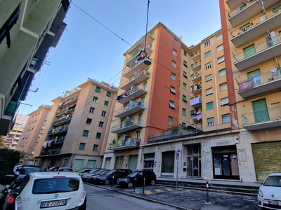 Appartamento in Affitto in Salita Brasile 13 a Genova