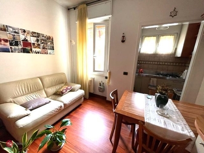 Appartamento in Affitto in Via Caccialepori a Milano