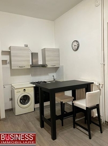 Appartamento in Affitto in Via Dalmazio Birago a Milano