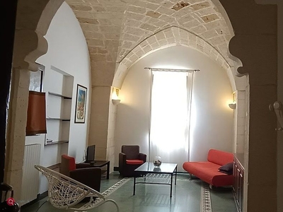 Appartamento in Affitto in Via delle giravolte a Lecce
