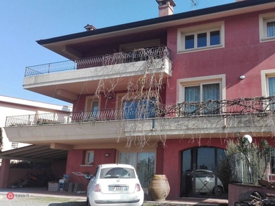 Appartamento in Affitto in Via Musciano a Montopoli in Val d'Arno