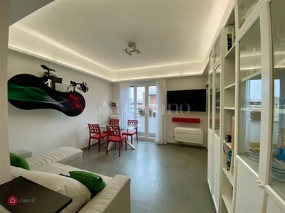 Appartamento in Affitto in Via Privata Angera a Milano