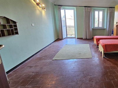 Appartamento in vendita a Robella Asti Cortiglione
