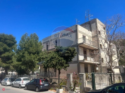 Casa indipendente in Affitto in Via Sferracavallo 111 a Palermo