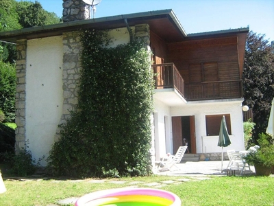 Esclusiva villa di 326 mq in vendita Via Massimo d'Azeglio, Ballabio, Lombardia