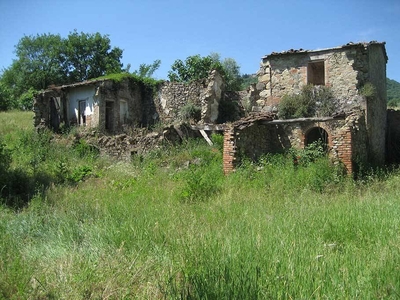 In Vendita: Antico Mulino con Viste Panoramiche a Torrita di Siena, Toscana