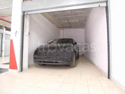 Garage in vendita a Bitonto via Massimo d'Azeglio s.n.c