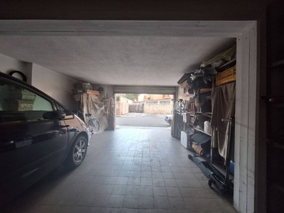 Garage in vendita a Casamassima via Giuseppe Mallardi