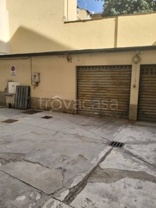 Garage in vendita a Firenze