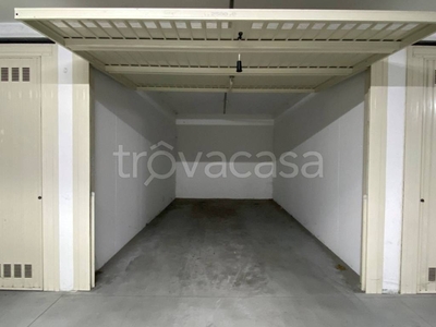 Garage in vendita a Merano rennweg, 131