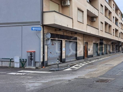 Garage in vendita a Orbassano via Trieste, 1