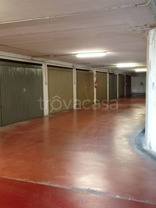 Garage in vendita a Perugia largo Madonna Alta