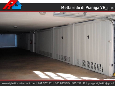 Garage in vendita a Pianiga