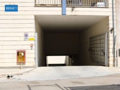 Garage in vendita a San Cesario di Lecce via Terragno