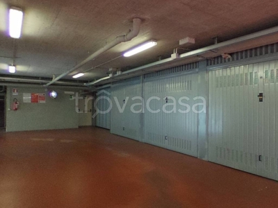 Garage in vendita a Torino corso San Maurizio, 10