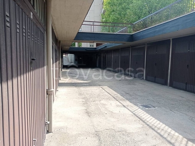 Garage in vendita a Torino via Plava, 62