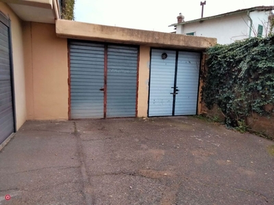 Garage/Posto auto in Affitto in Via Cassia 1698 a Roma