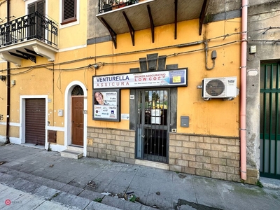 Negozio/Locale commerciale in Affitto in Corso Calatafimi 900 /a a Palermo