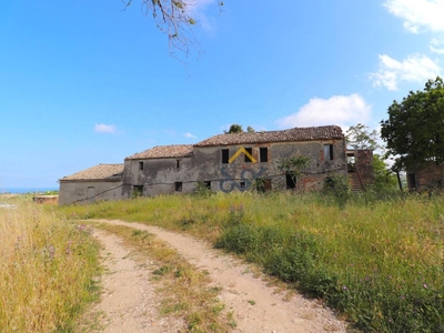 Rustico in vendita a Cupra Marittima