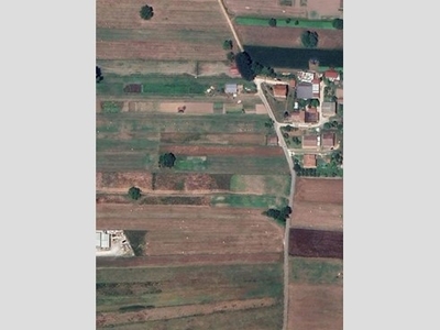 Terreno agricolo in Vendita a Frosinone, 15'000€, 1980 m²