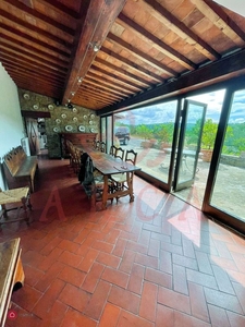 Villa in Affitto in Via di Santa Maria a Marignolle a Firenze