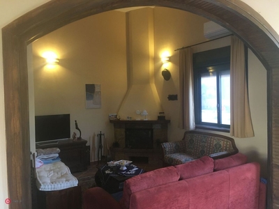 Villa in Affitto in Via Marina della Bruca a Altavilla Milicia