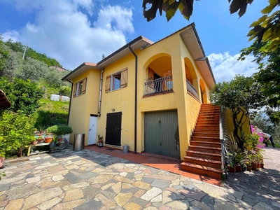 Villa in vendita a Sarzana La Spezia Groppolo