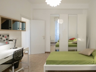 Elegante stanza in affitto a Greco, Milano