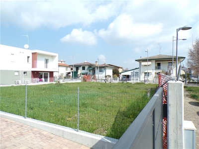 terreno residenziale in vendita a Eraclea