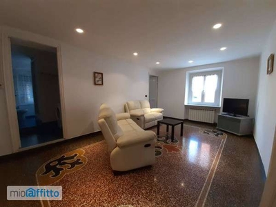 Appartamento arredato con terrazzo Sestri ponente