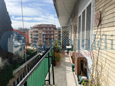Appartamento di 103 mq in vendita - Roma