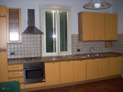 Appartamento in Affitto in a Castelfranco di Sotto